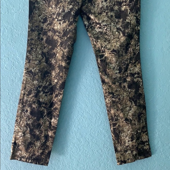 Hilton Hollis  New York size 2 pants stretchy - Picture 11 of 11